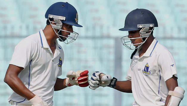 Bengal-batsman-S-D-Chatterjee-and-A-R-Easwaran-Railways-2