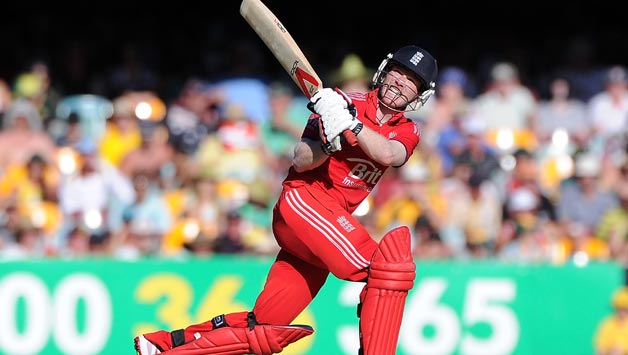 Eoin Morgan struck four fours and six sixes in his innings of 106 from 99 deliveries against Australia in the second ODI in Melbourne © Getty Images