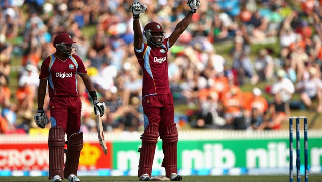 Captain Dwayne Bravo (left) and Kirk Edwards (right) plundered 211 runs for the fourth wicket © Getty Images