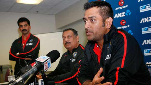 MS Dhoni also defended India's death bowling © Getty Images