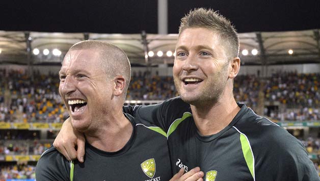 Brad Haddin (left) wants Australia to seal off the five-match series against England in third ODI at Sydney © Getty Images
