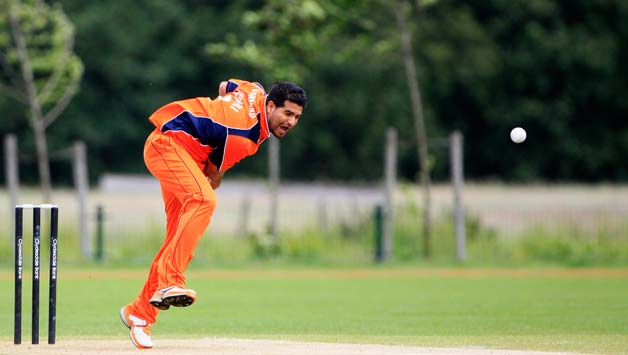 Mudassar Bukhari was pick of the bowlers for Netherlands taing three wickets but it wasn't enough to save them the match © Getty Images (File Photo)