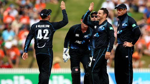 Former Pakistan pacer and current UAE coach, Aaqib Javed has said that the New Zealand ODI squad could be a threatening force during the next World Cup © Getty Images