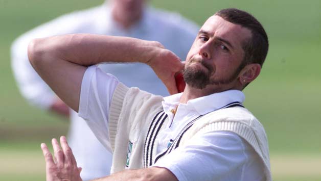 New-Zealand's-Simon-Doull-at-the-Basin-Reserve,-Wellington,-Thursday-prior-to-Friday's