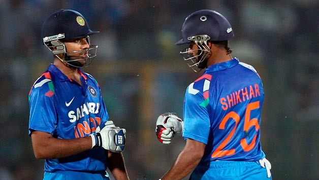 Rohit Sharma (left) and Shikhar Dhawan © PTI