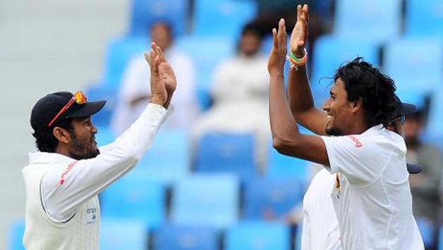Suranga Lakmal (right) was the architect-in-chief of Pakistan's downfall in the 2nd session ©  AFP