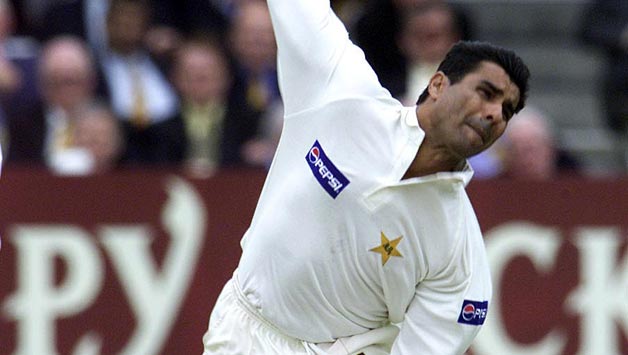 Waqar-Younis-of-Pakistan-during-the-2nd-days-play