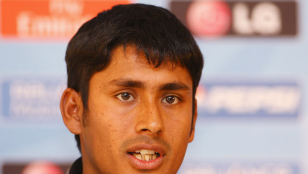 Bangladesh captain Mohammad Ashraful talks to the media during a press conference prior