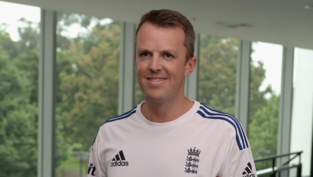 Graeme Swann shocked the cricketing world with his retirement in December 2013 © Getty Images