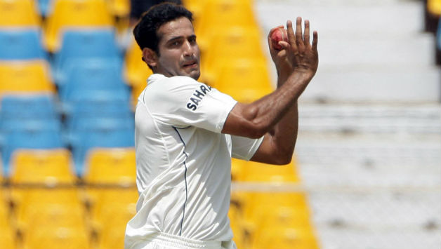 Irfan Pathan bowling on during Day 2 of the second test match between India and South Africa held a