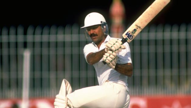 Zaheer-Abbas-of-Pakistan-in-action-during-the-Second