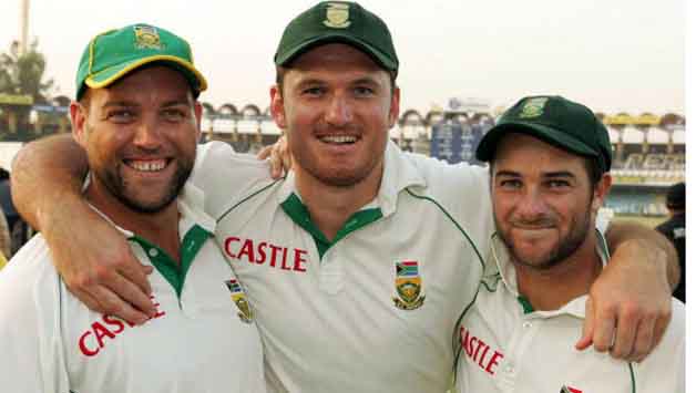 Jacques Kallis (left), Graeme Smith (centre) and Mark Boucher were great servants of South African cricket © Getty Images