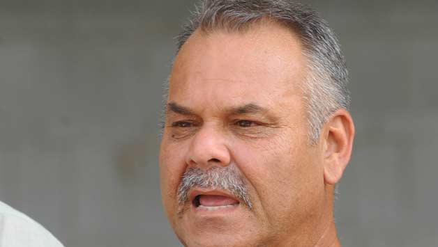 Pakistan's-cricket-coach-Dav-Whatmore-H