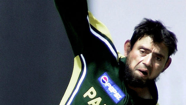 ICC World T20 2014: Saqlain Mushtaq's presence in West Indies camp leaves Pakistan uneasy