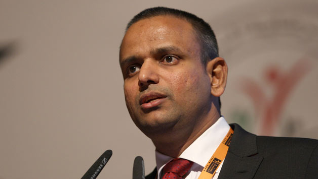 Indian-Premier-League-COO-Sundar-Raman-speaks-during-the-Arabian-Sponsorship-Forum-2009-at-the-Emirates