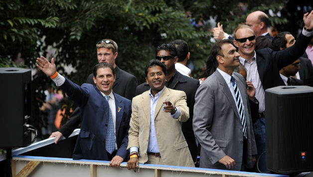 Former IPL commissioner Lalit Modi (centre) made sure the IPL 2009 was held in South Africa © AFP