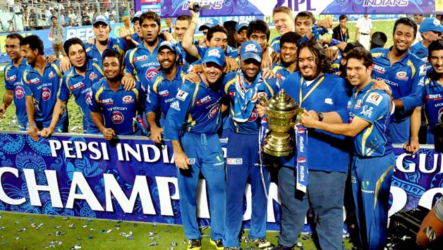 Mumbai-Indians-players-celebrating-their-win-in-the-IPL