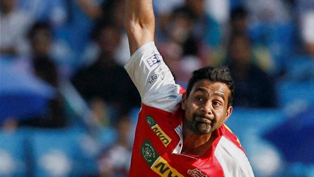 Praveen Kumar took two wickets for Uttar Pradesh © IANS (File Photo)
