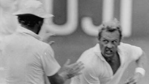 Scanned from Golden Boy: Kim Hughes and the Bad Old Days of Australian Cricket; photograph by Ray Titus, News Limited