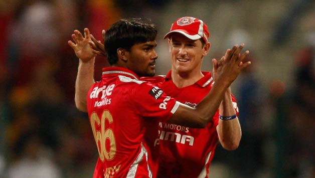Mitchell Johnson has praised Sandeep Sharma (left) © IANS