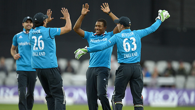 England now lead the series 2-1 © Getty Images