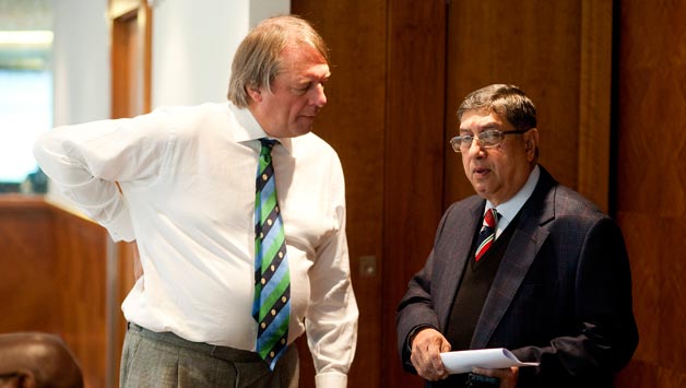 N Srinivasan (let) and Giles Clarke © Getty Images