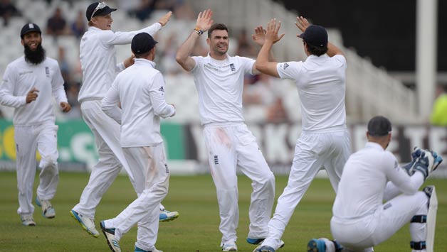 England will look to end their dismal run of form in Test cricket at Lord's © Getty Images