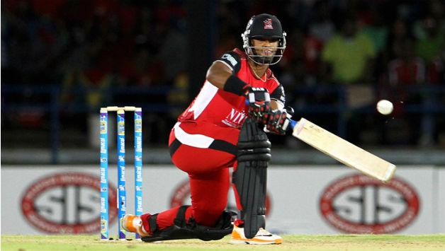 Nicholas Pooran faced a maiden over from Sunil Narine in the Super Over © Getty Images