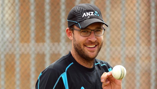 Daniel Vettori is trying to prove his fitness © Getty Images