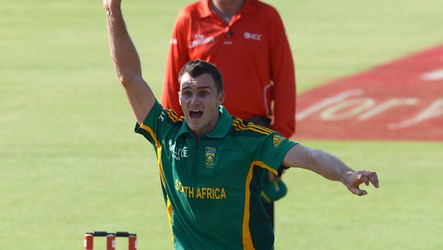 Ryan McLaren was the pick of the bowlers © Getty Images