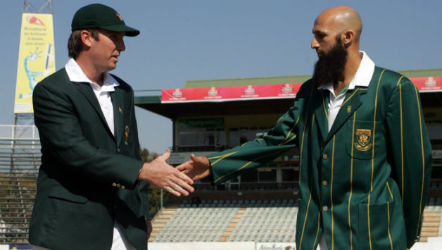 Zimbabwe played gutsy cricket on day one of the Harare Test © AFP