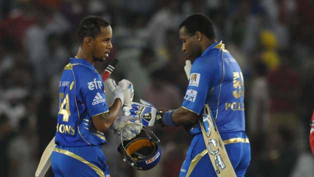 Lendl Simmons (left) and Kieron Pollard finished the chase for Mumbai Indians © IANS (File Photo)
