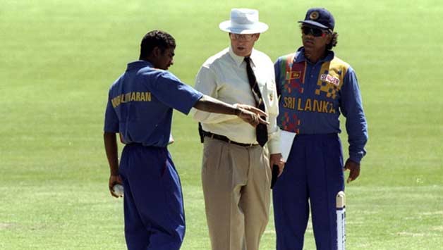 The controversial incident when Ross Emerson © Getty Images