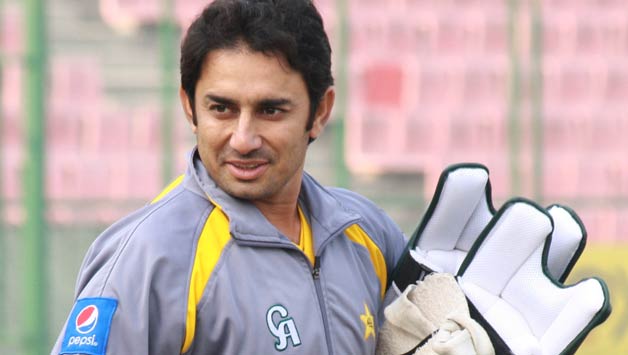 Saeed Ajmal suspended by ICC: Saqlain Mushtaq promises to help