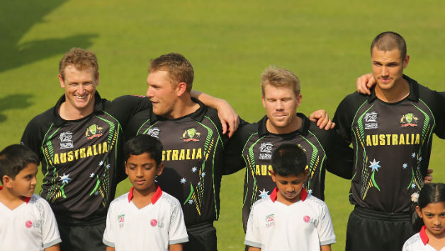 More cricketing rules shall be on view in the Australia(in green) versus Pakistan series © Getty Images