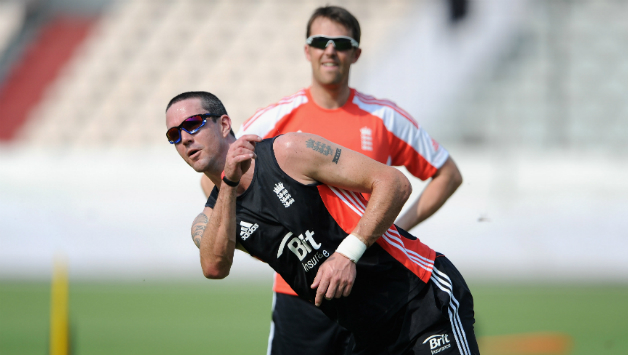 Graeme Swann said that maybe it would have been wiser for the ECB to have removed Pietersen from international duty quietly by suggesting that his form had entered a permanent dip © Getty Images (File Photo)
