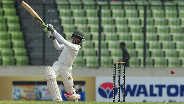 Mominul Haque and Mahmudullah put up a commanding performance and added a 63 run partnership for the third wicket © AFP (File Photo)