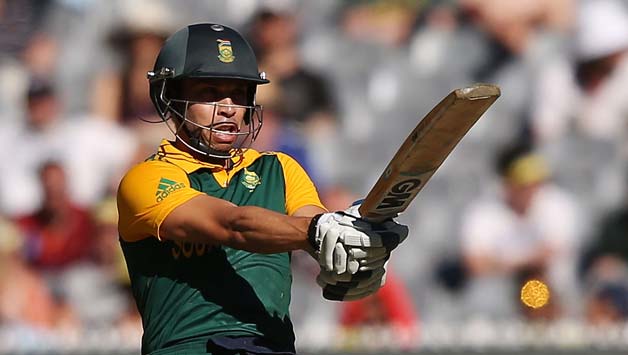 Farhaan Behardien's  fifty came off 35 balls with a strike rate of 142.85 including seven boundaries © Getty Images