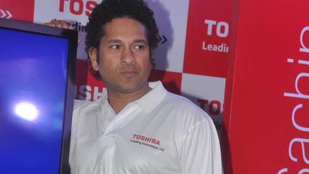 Earlier it was revealed that Sachin Tendulkar had planned to quit the game after failing as a captain © IANS