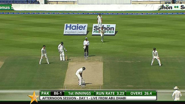 Mitchell Johnson is placed right behind the bowler Peter Siddle. Photo Courtesy Fox Sports