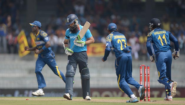 The early wicket of Moeen Ali set the tone for Sri Lanka's win over England in the second One-Day international in Colombo © Getty Images