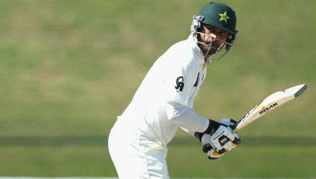Mohammad Hafeez scored 100 not out as Pakistan set New Zealand a target of 480 © Getty Images