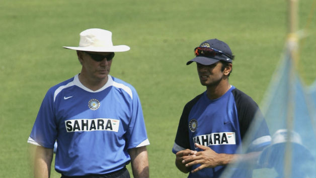Greg Chappell (Left) and Rahul Dravid were at the helm from October 2005 to March 2007 ©