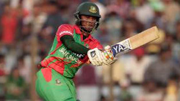 All-rounder Shakib Al Hasan helped Bangladesh beat Zimbabwe convincingly in the last four ODIs to take a comfortable 4-0 lead in the series © AFP