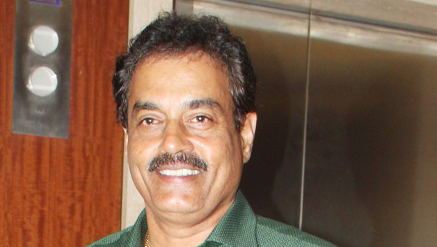 Dilip Vengsarkar was talking with the media on the backdrop of releasing a book, "Guts and Glory" at Press Club in Mumbai. Picture Courtesy : Yogen Shah 