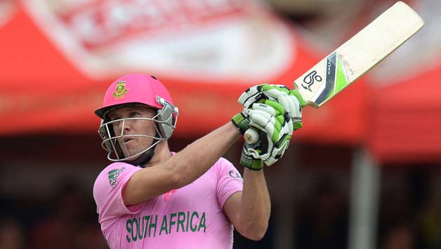 AB de Villiers became the fastest century scorer in the history of ODI cricket © Getty Images