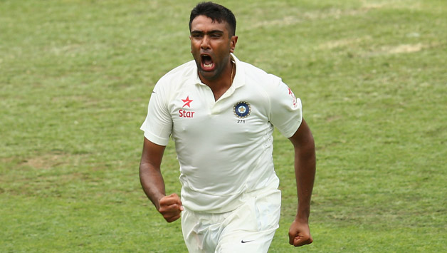 Ravichandran-Ashwin-of-India-celebrates-dismissing-Shane-Watson3