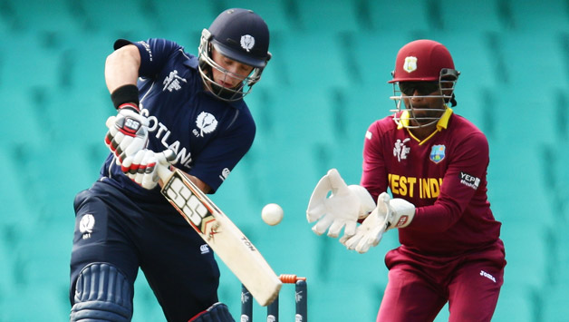 Matt Machan (left) has timed a few balls to the boundary © Getty Images