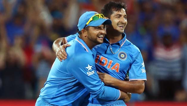 Rohan Mustafa was dismissed for a mere couple after being trapped leg-before by pacer, Mohit Sharma (right) © Getty Images