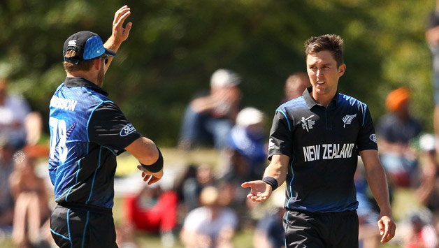 Trent Boult (right) picked two wickets in his very first over © Getty Images